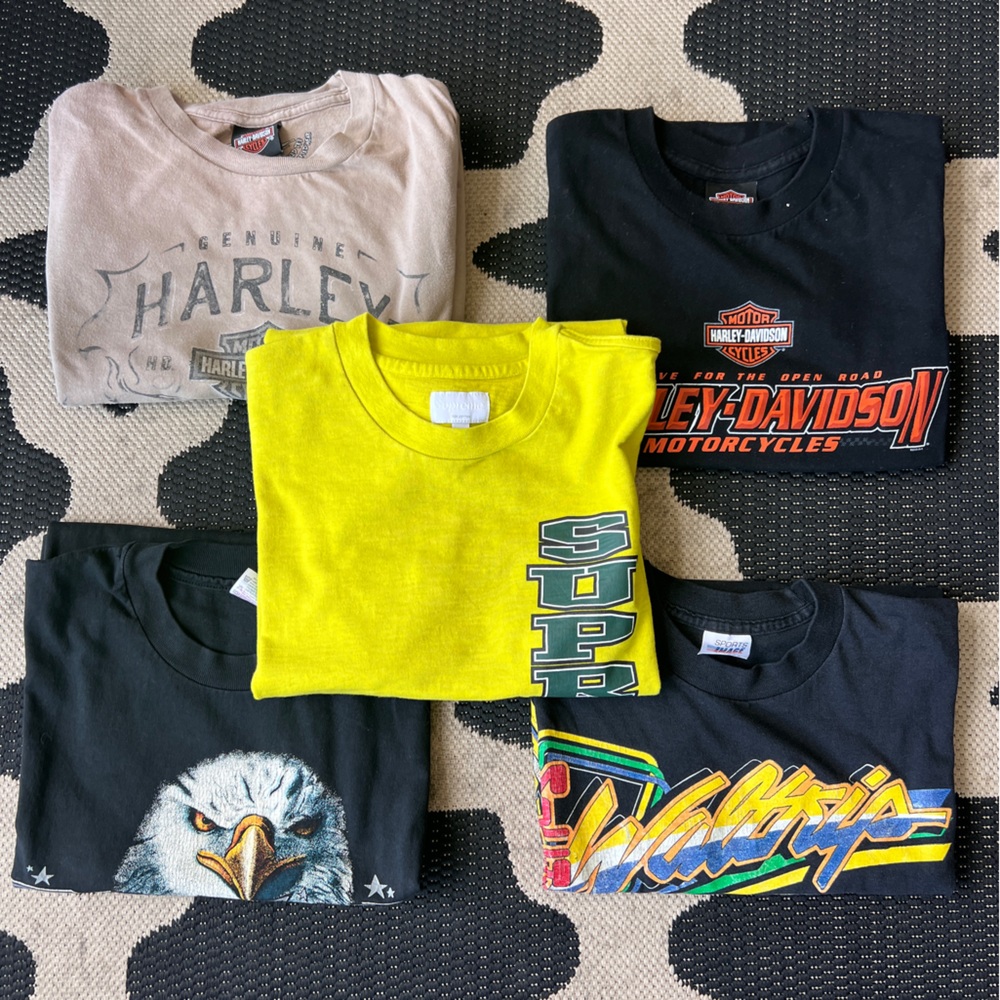 Bundle 5 Graphics T-shirts for $120